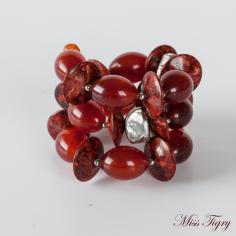 Bracelet perles résine brun rouge et perles argentées